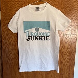 Gildan White Tee with Turquoise Graphic - Kids